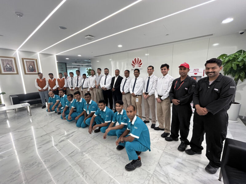 Equipe Newrest pour Huawei Oman